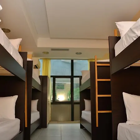Hotell Vjosa *