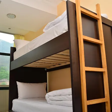 Vjosa Hotel